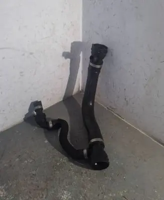 BMW X5 F15 Coolant pipe/hose 7644094