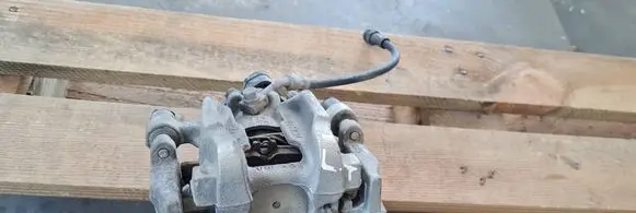 Audi Q3 F3 Rear brake caliper 3Q0615405AP