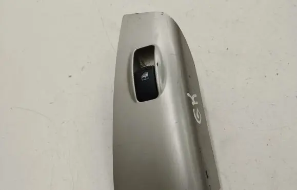 KIA Sportage Electric window control switch 4835201110
