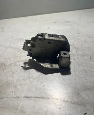 Mercedes-Benz Sprinter W906 Loading door lock 9067401135