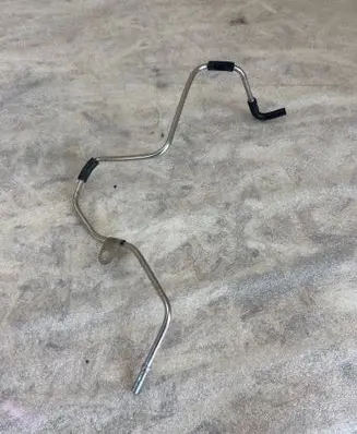 Volkswagen PASSAT B7 Vacuum line/pipe/hose 03L131605