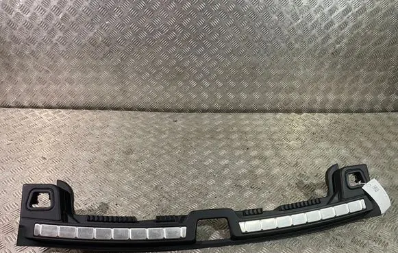 Trunk/boot sill cover protection