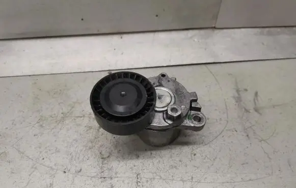 KIA Ceed Alternator belt tensioner 60599102