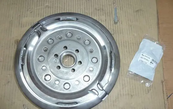 Audi A3 S3 8L Dual mass flywheel 2294000329