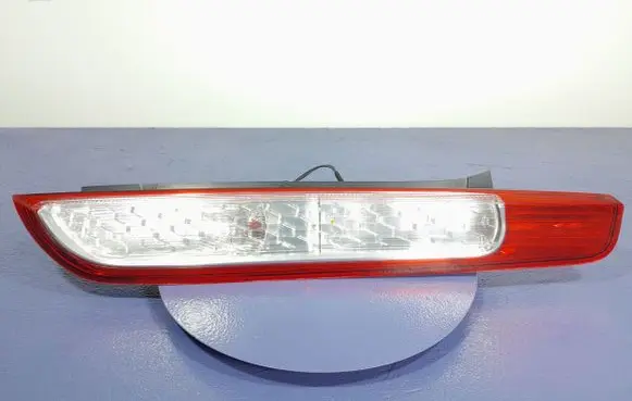 Ford Focus C-MAX Rear/tail lights 8M51-13404-AB