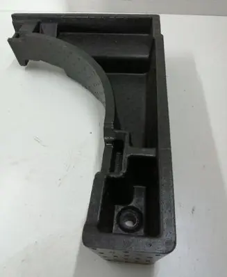Opel Mokka Spare wheel section trim 95090900