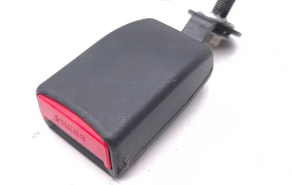 Subaru BRZ Rear seatbelt buckle AL01 CHJQ1628