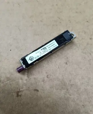 Volkswagen PASSAT B7 USA Aerial antenna amplifier 561035552A 920264011
