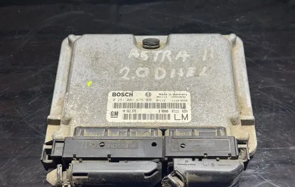 Opel Astra G Engine control unit/module 28SA3692 0281001675 90562575