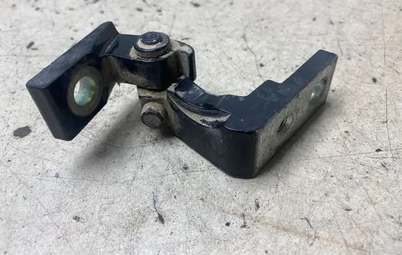 Audi A4 S4 B6 8E 8H Rear door upper hinge 