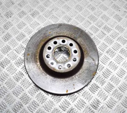 Skoda Superb B6 (3T) Front brake disc