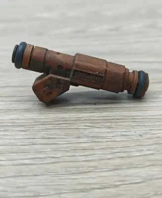 Volvo XC90 Fuel injector 9186340