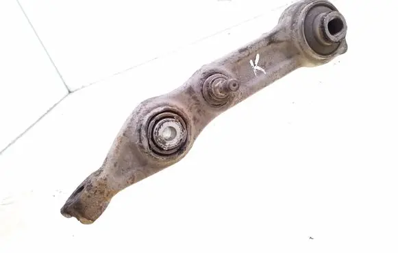 Mercedes-Benz E W211 Front lower control arm/wishbone