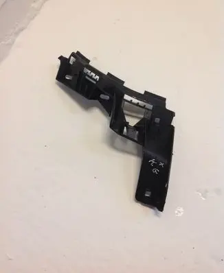 Volkswagen Golf Plus Rear bumper mounting bracket 5M0807393A