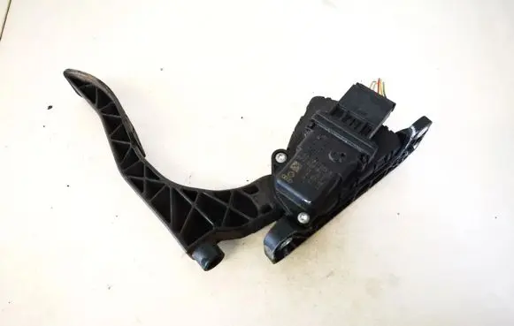 Audi A6 S6 C6 4F Accelerator throttle pedal 4f1721523b 6pv008984-07