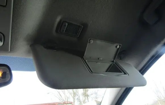 Ford Mondeo MK IV Sun visor 