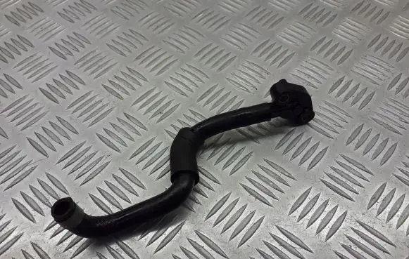 Nissan Altima Breather hose/pipe 