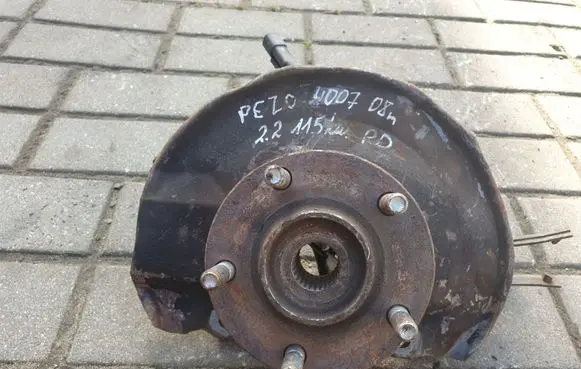 Peugeot 4007 Front wheel hub