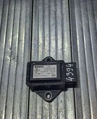 Renault Scenic II - Grand scenic II Airbag deployment crash/impact sensor 8200074266 0265005259 0029670