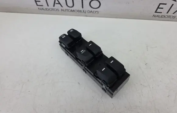 Hyundai ix35 Electric window control switch 3834901310 935712S000