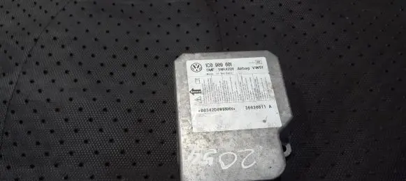 Skoda Octavia Mk1 (1U) Airbag control unit/module 1C0909601 5WK43120