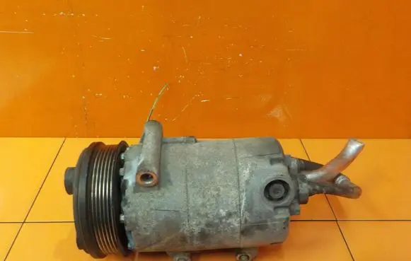 Ford Kuga I Air conditioning (A/C) compressor (pump) 3M5H19D629DF G6DG