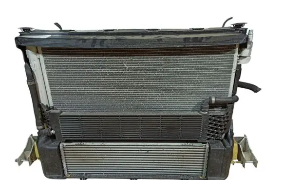 BMW 6 G32 Gran Turismo Coolant radiator 17118474824 8474824