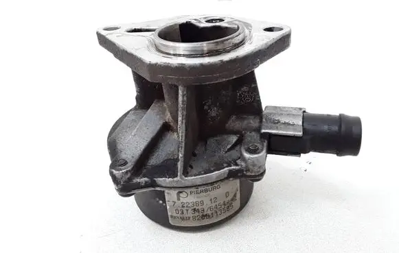 Nissan Almera N16 Vacuum pump 8200113585