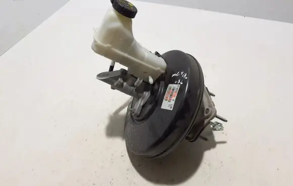 Renault Megane IV Brake booster 472104789R