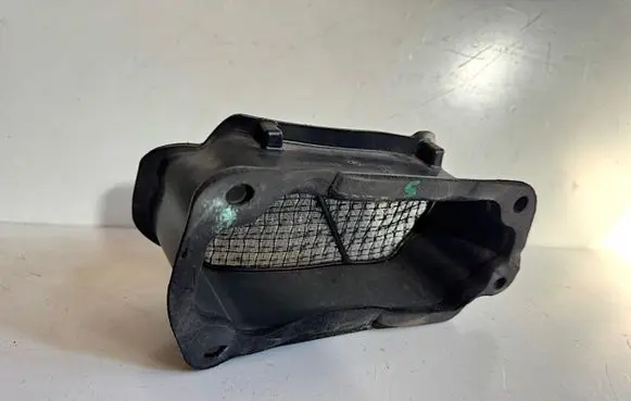 Maserati GranTurismo Air intake hose/pipe 080066400