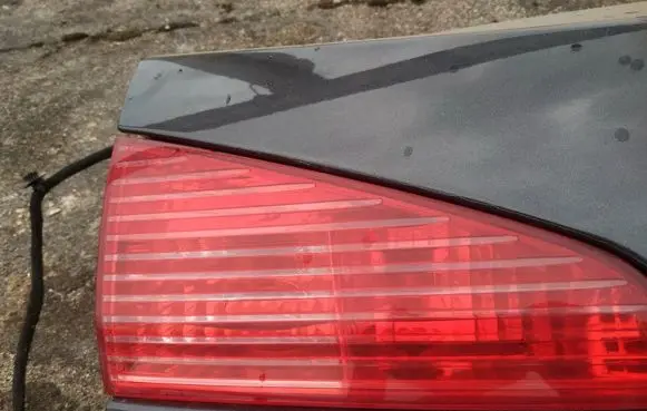 Peugeot 607 Tailgate rear/tail lights