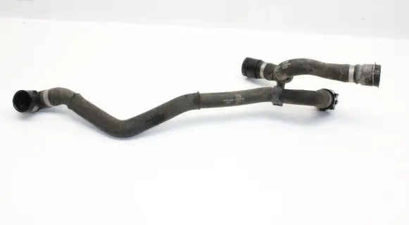 Opel Insignia B Engine coolant pipe/hose 39087130 39087133