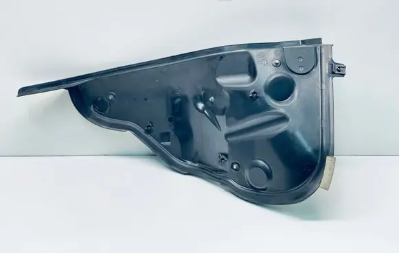 Volkswagen Touareg II Heat shield in engine bay 7P6819511