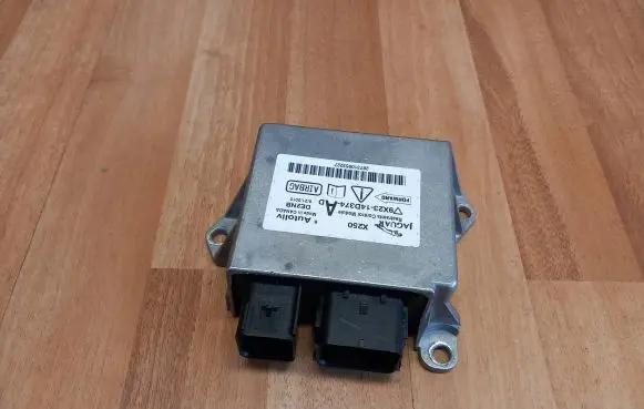 Jaguar XF X250 Airbag control unit/module 9X2314D374AD 9X2314D374 287310953227