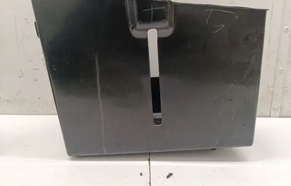 Battery box tray