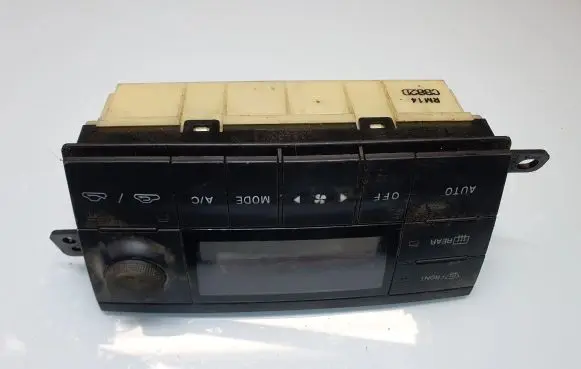 Mazda Premacy Climate control unit RM14CB82D