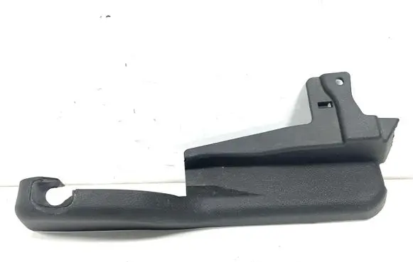 Chevrolet Volt I Front door seat control surround trim D1GVXX58801
