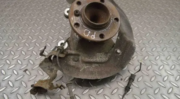 BMW 1 F20 F21 Front wheel hub
