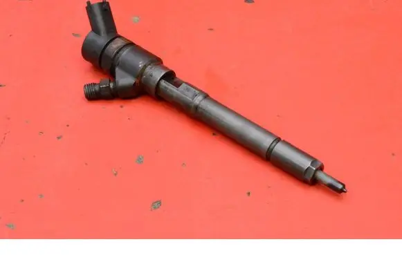 Opel Antara Fuel injector 0445110270