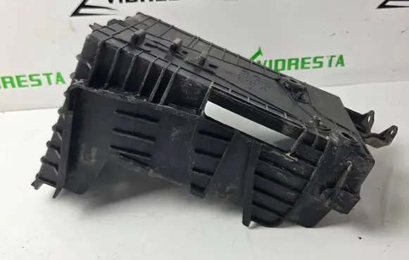 Opel Crossland X Battery box tray 9801801880 91635 61130