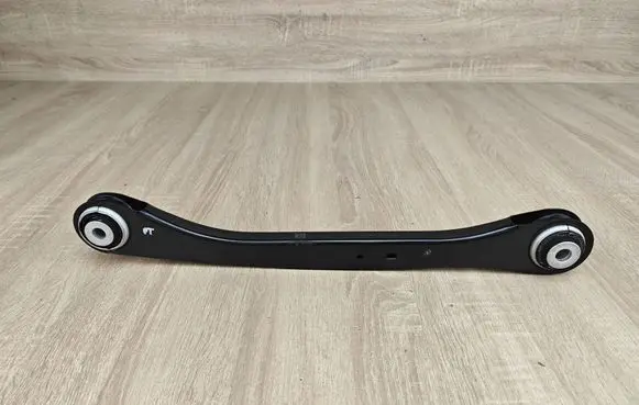 BMW 8 G16 Rear control arm 6861126 6861127