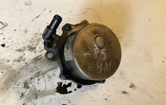 Skoda Superb B5 (3U) Vacuum pump 057145100C 02T08670284
