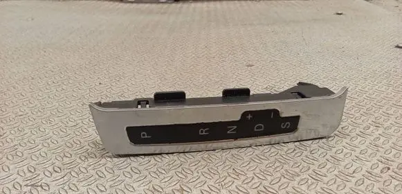 Audi A6 S6 C6 4F Gear shift selector indicator 4F1713463B