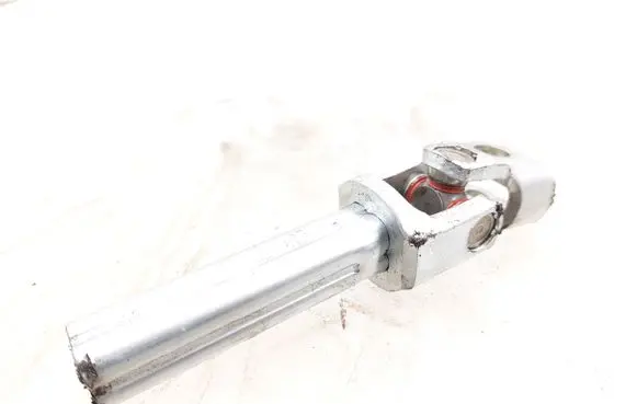 Volkswagen Transporter - Caravelle T5 Steering column universal joint 04033101