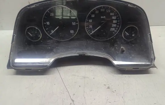 Speedometer (instrument cluster)