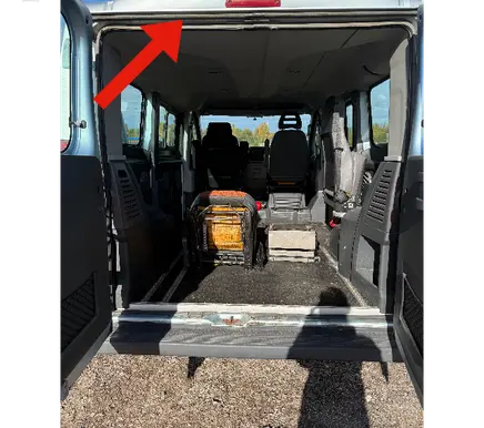 Trunk rubber seal (body)