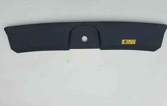 Radiator trim