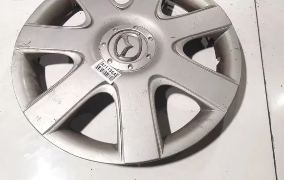 Mazda 3 I R15 wheel hub/cap/trim GJ6R37170