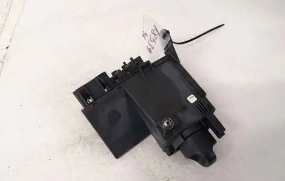 Mercedes-Benz E W210 Light switch 2105451104