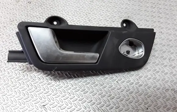 Audi A4 S4 B7 8E 8H Rear door interior handle 8E0839019